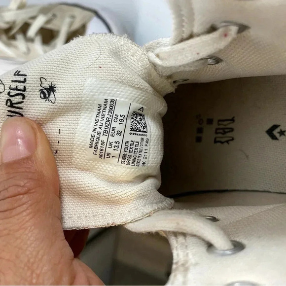 Converse Chuck Taylor All Star Lift Platform Hightops Floral Embroidery - Ivory - Picture 9 of 14